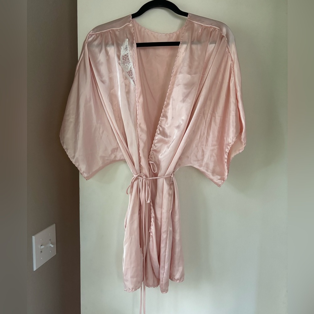 Vintage Pale Pink Satin Robe
